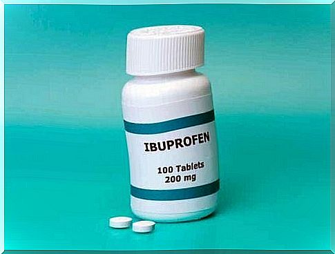 An ibuprofen bottle