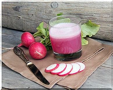 Radish juice with celery to cleanse your kidneys