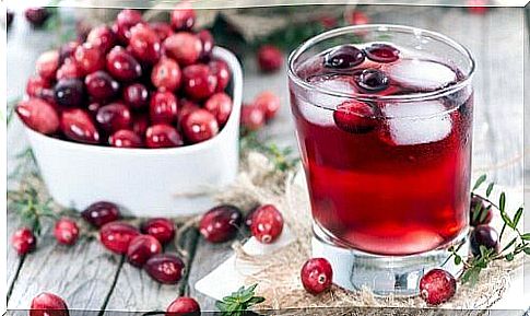 Fighting urinary tract infections is one of the medicinal uses of cranberries