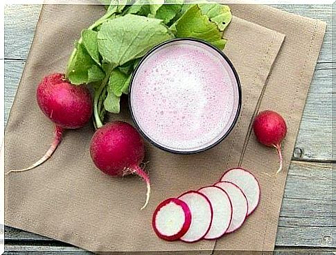 Slimming vegetable juices with radish