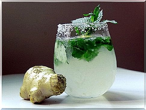 Mint tea with ginger