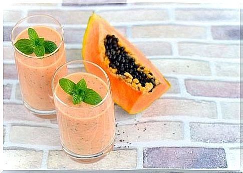 Improve your blood circulation with a smoothie with papaya