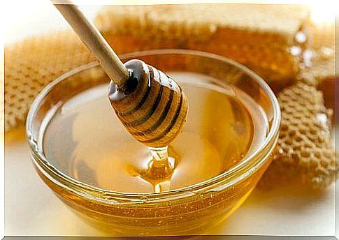 Honey in a syrup against flu