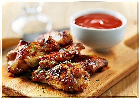 Chicken wings in barbecue sauce