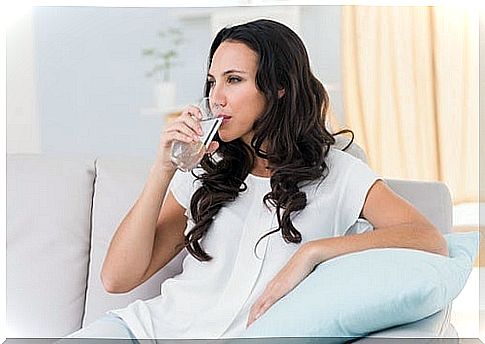 Drinking Cold Water After Meals: Bad Habits After Eating