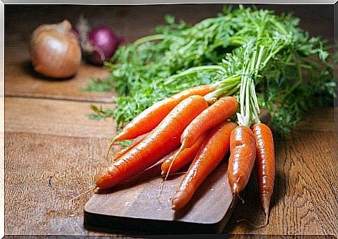 Salad with carrots